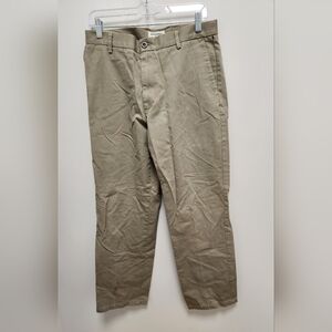 Dockers Classic Fit Chino Pants | Khaki | Men’s 32x32